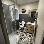 Petite Maison Au Calme, Dans Impasse Ferienhaus *