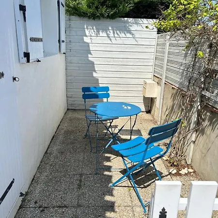 Petite Maison Au Calme, Dans Impasse L'Epine (Vendee)